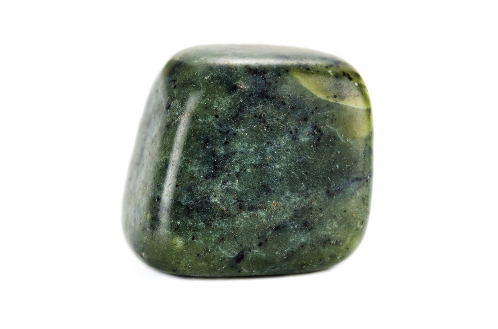 Serpentine smoothened stone